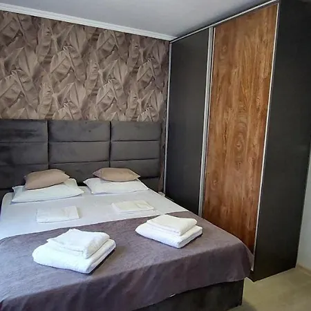 Valencia Gardens & Studio, Nessebar