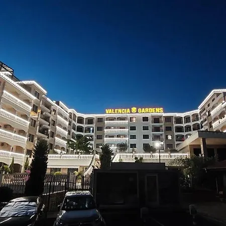 公寓 Valencia Gardens & Studio, *