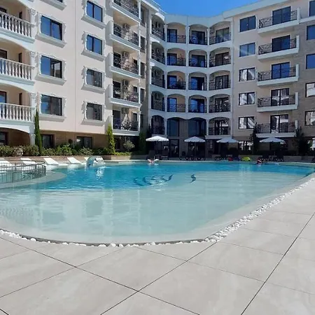 Valencia Gardens & Studio, Apartment